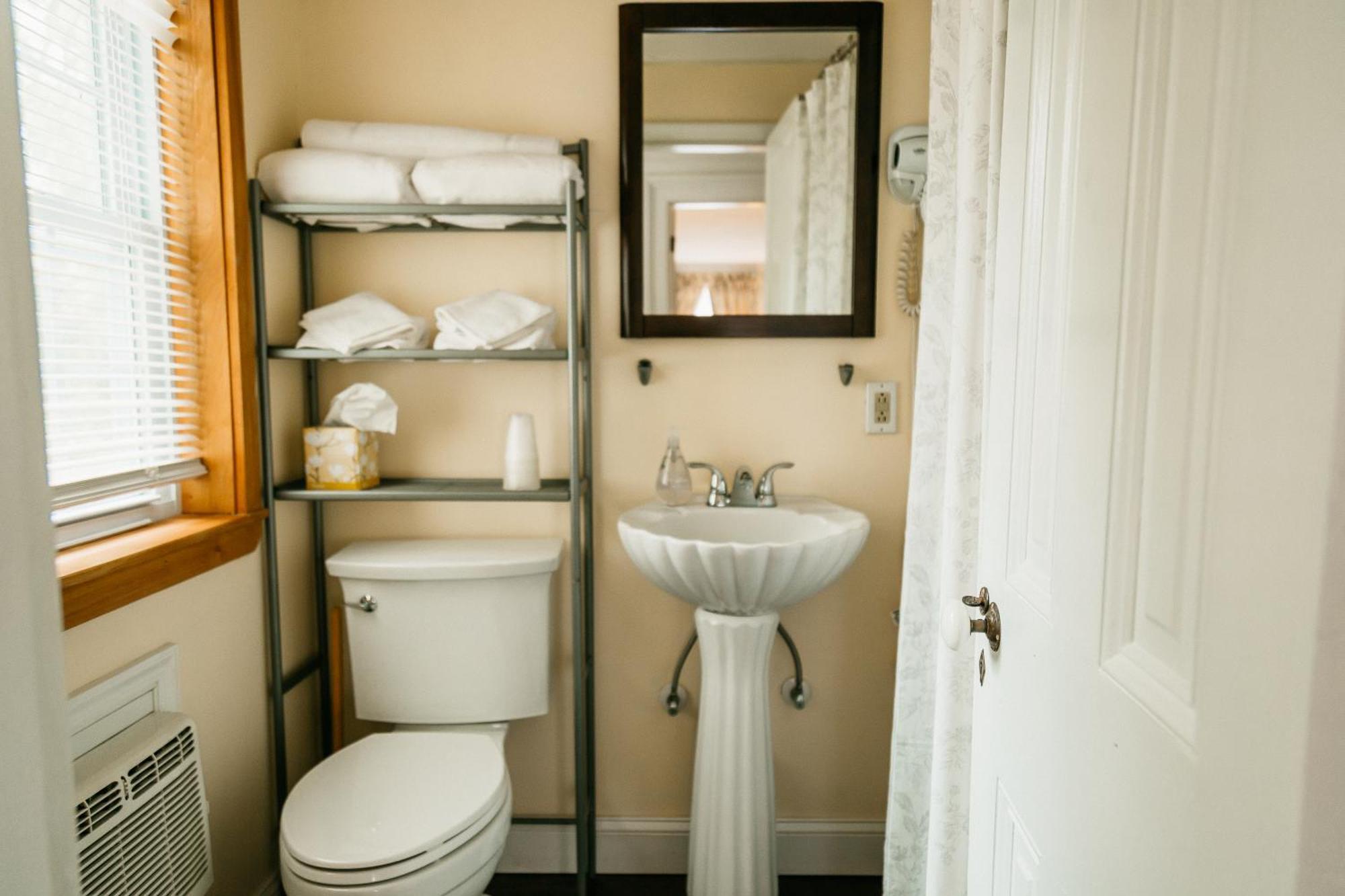 River House Inn Snow Hill エクステリア 写真