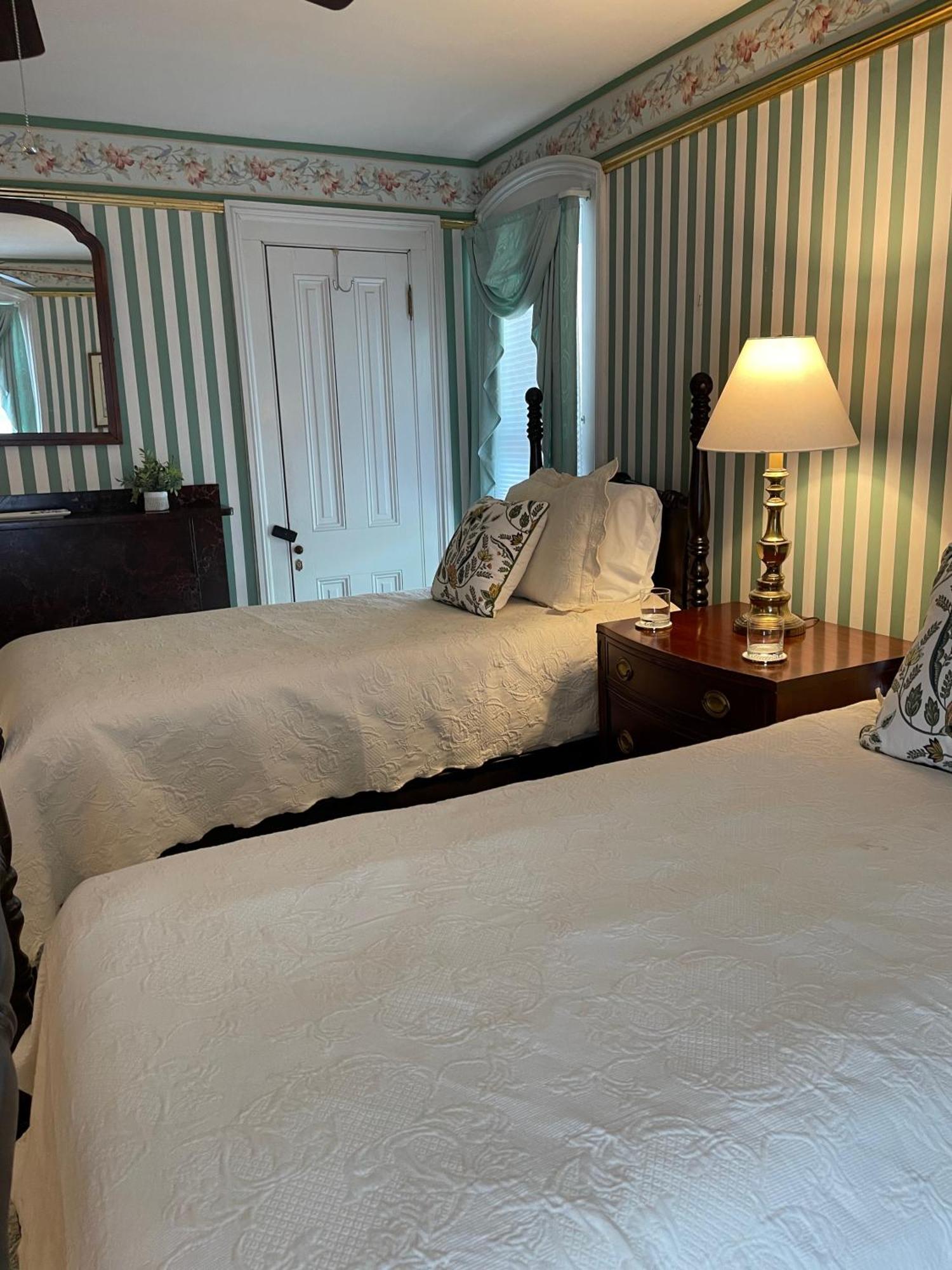 River House Inn Snow Hill エクステリア 写真